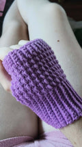 Fingerless gloves 🧤💜